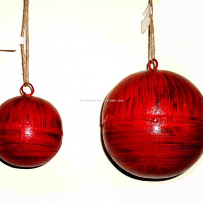 Beautiful decoration red Christmas hanging balls